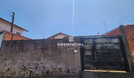 Casa com edícula à venda, por R$ 195.000 - Comerciários III - Botucatu/SP