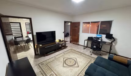 Casa com 3 dormitórios à venda, 122 m² por R$ 480.000,00 - Jardim Chácara dos Pinheiros - Botucatu/SP