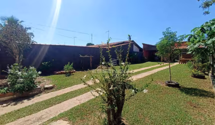 Rancho com 2 dormitórios à venda, 110 m² por R$ 250.000,00 - Rio Bonito - Botucatu/SP