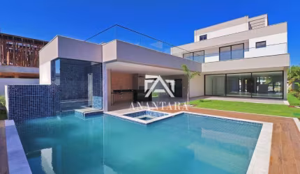 Casa no Alphaville com 4 suítes - Barra da Tijuca