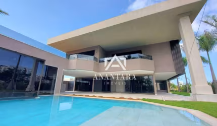 Casa no Alphaville com 4 suítes - Barra da Tijuca