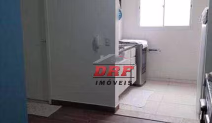 Apartamento com 2 dormitórios à venda, 40 m² por R$ 210.000,00 - Jardim Presidente Dutra - Guarulhos/SP