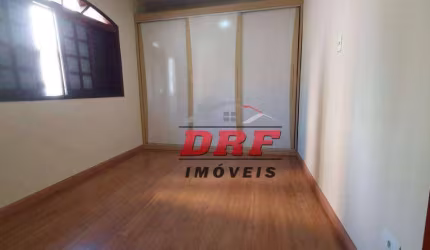 Sobrado com 3 dormitórios à venda, 110 m² por R$ 555.000 - Jardim Terezópolis - Guarulhos/SP