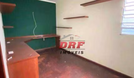 Sobrado com 4 dormitórios 2 vagas à venda, 200 m² por R$ 748.000 - Jardim Las Vegas - Guarulhos/SP