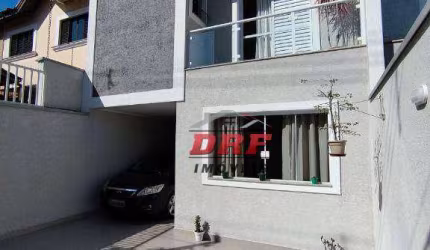 Sobrado com 3 dormitórios à venda por R$ 850.000,00 - Vila Galvão - Guarulhos/SP