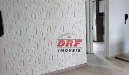 Apartamento Reformado com 2 Quartos e Lazer Completo no Condomínio