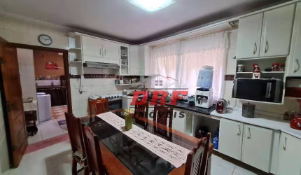 Sobrado com 3 dormitórios à venda, 145 m² por R$ 650.000,00 - Jardim Santa Clara - Guarulhos/SP