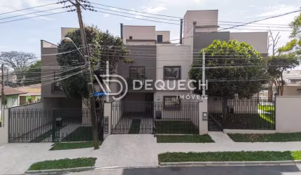 Casa com 3 quartos à venda na Rua Estanislau Krowinski, 22, Novo Mundo, Curitiba, 130 m2 por R$ 895.000
