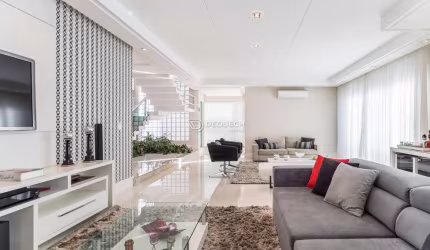 Casa em condomínio fechado com 4 quartos à venda na Rua José Nicco, Ecoville, Curitiba, 381 m2 por R$ 3.750.000