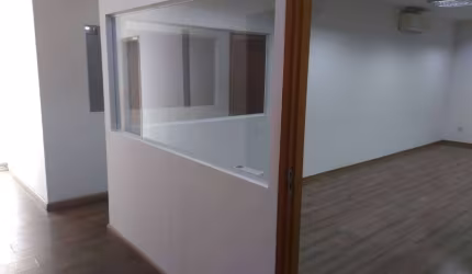Sala comercial com 1 sala para alugar na Avenida Padre Antônio José dos Santos, 1558, Cidade Monções, São Paulo, 256 m2 por R$ 10.000