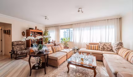 Vendo apto com 4 dorms e 1 vaga na chácara Santo Antônio