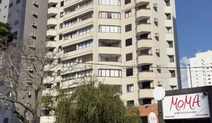 Apartamento na Rua Minas Gerais - Centro de Cascavel-PR