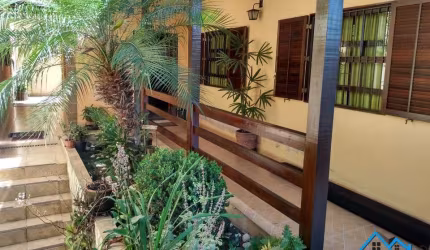 Casa para Venda em Osasco, City Bussocaba, 3 dormitórios, 1 suíte, 2 banheiros, 5 vagas