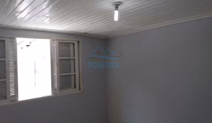 Casa Térrea para Locação em Osasco, Vila Yolanda, 1 dormitório, 1 banheiro, 1 vaga
