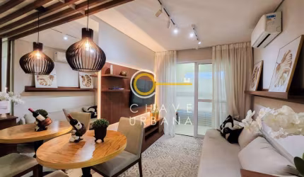 Apartamento com 2 dormitórios à venda, 61 m² por R$ 408.000,00 - Centro - São Vicente/SP