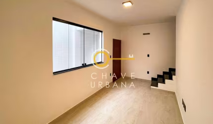 Sobrado Geminado  Fundos  NOVOcom 3 dormitórios à venda, 104 m² por R$ 800.000- Vila Belmiro - Santos/SP