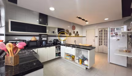 Cobertura com 4 dormitórios à venda, 255 m² por R$ 1.900.000,00 - Embaré - Santos/SP