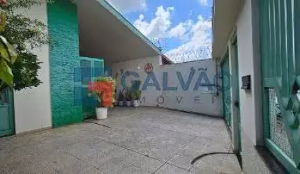 Casa à venda no Bairro Jardim Merci II em Jundiaí - SP