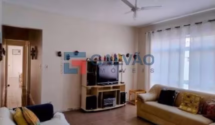 Apartamento à venda na praia da Enseada no Guarujá - SP