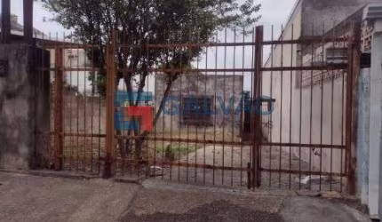 Casa à venda no bairro Jardim Pacaembu em Jundiaí - SP