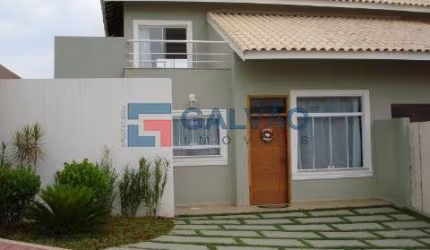 Casa à venda em condomínio fechado no bairro Colônia em Jundiaí - SP