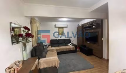 Casa à venda em condomínio fechado no Jardim Shangai em Jundiaí - SP