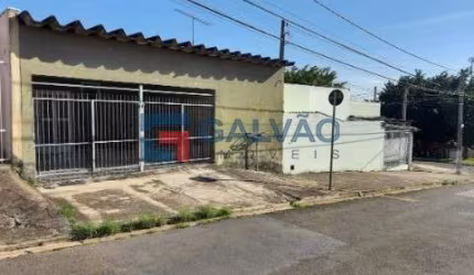 Casa à venda no bairro Jardim das Bandeiras em Jundiaí - SP