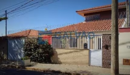 Casa à venda na Vila Vioto no Bairro Retiro em Jundiaí - SP