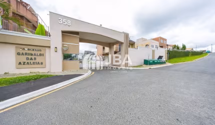 CASA COM QUINTAL EM CONDOMINIO NO CACHOEIRA
