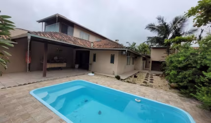 Casa com 3 quartos à venda na Rua Oscar Cordeiro, 736, Gravata, Navegantes por R$ 890.000