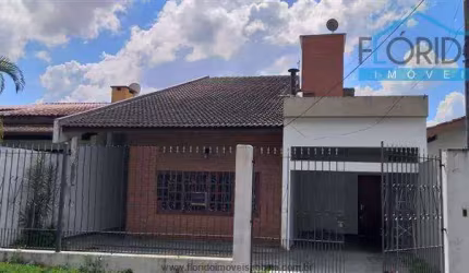 Casa para Venda em Atibaia, Vila Gíglio, 5 dormitórios, 1 suíte, 3 banheiros, 2 vagas