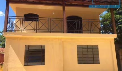 Casa para Venda em Atibaia, Alvinópolis, 3 dormitórios, 1 suíte, 2 banheiros, 2 vagas