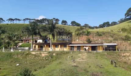 Sítio para Venda em Piracaia, Pião, 6 dormitórios, 3 banheiros, 10 vagas
