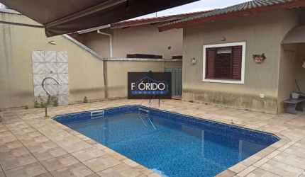 Casa para Venda em Atibaia, Loanda, 3 dormitórios, 1 suíte, 2 banheiros, 6 vagas