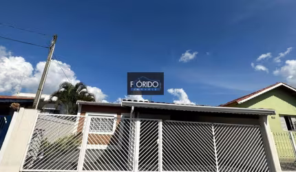 Casa para Venda em Atibaia, Alvinópolis, 3 dormitórios, 2 suítes, 3 banheiros, 10 vagas