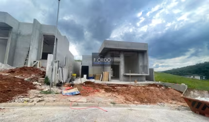 Casa em Condomínio para Venda em Atibaia, Condomínio Portal Lamis, 3 dormitórios, 1 suíte, 3 banheiros, 4 vagas
