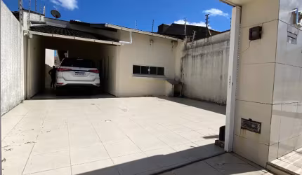 Casa Plana Castelão - Cajazeiras