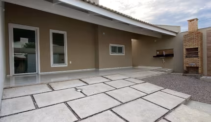 Casa de Esquina nova  - Messejana.