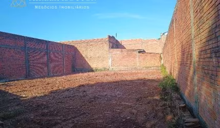 Terreno à venda na Rua São Domingos, 108, Ideal, Novo Hamburgo por R$ 280.000