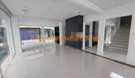EXCELENTE SOBRADO NO PACAEMBU DE 560 M² ALTO PADRÃO