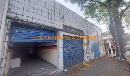 SALÃO COMERCIAL NA VILA ROMANA DE 192 M² DE ESQUINA
