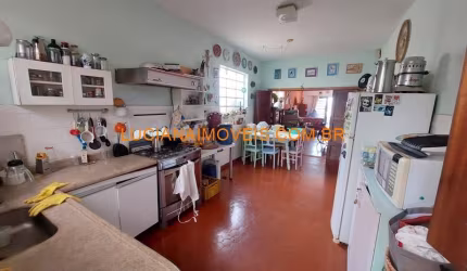 SOBRADO DE 160 M² NA VILA ROMNANA COM 3 DORMITORIOS