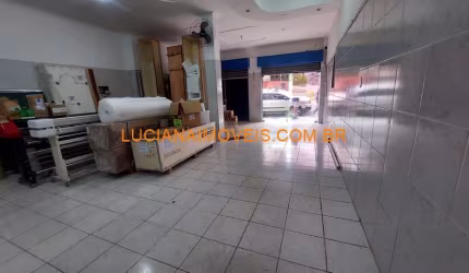 SOBRADO DE 385 M² DIVIDIDO EM 3 IMOVEIS