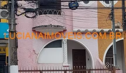 SOBRADO DE 145 M² NA VILA ROMANA COM 4 DORM.