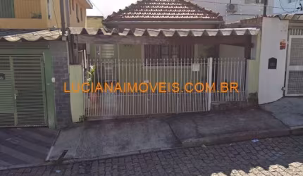 CASA NO ALTO DA LAPA COM 2 DORMITORIOS