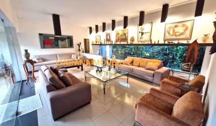 CASA ASSOBRADEADA DE 386 NA CITY LAPA