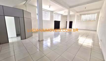 SALÃO COMERCIAL DE 200 M² NO JAGUARE
