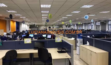 PREDIO COMERCIAL DE 2.423 M² NA AGUA BRANCA