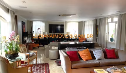 SOBRADO DE 600 M² NO ALTO DE PINHEIROS
