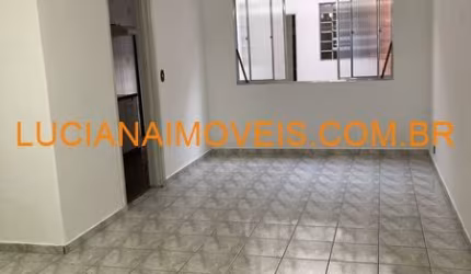 SOBRADO DE 106 M² EM RUA SEM SAIDA NA V. LEOPOLDINA